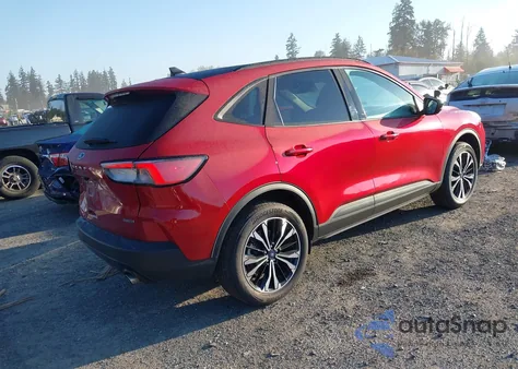 2021 Ford Escape Se Hybrid z USA, uszkodzony, nr VIN 1FMCU9BZ6MUB20249